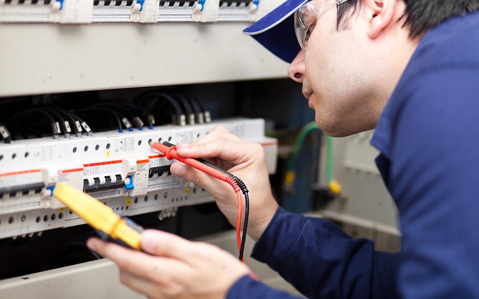  dépannage électricien Louvres